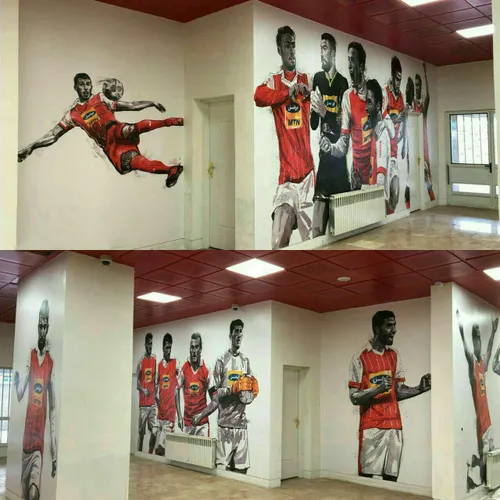 نصب تصاویر بازیکنان پرسپولیس در ورزشگاه شهید کاظمی