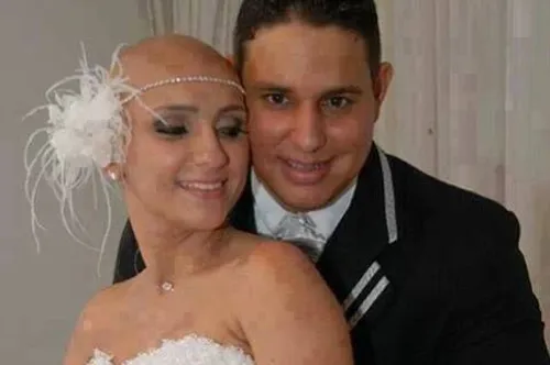 پسری که میدونست دوست دخترش سرطان داره ولی باهاش ازدواج کر