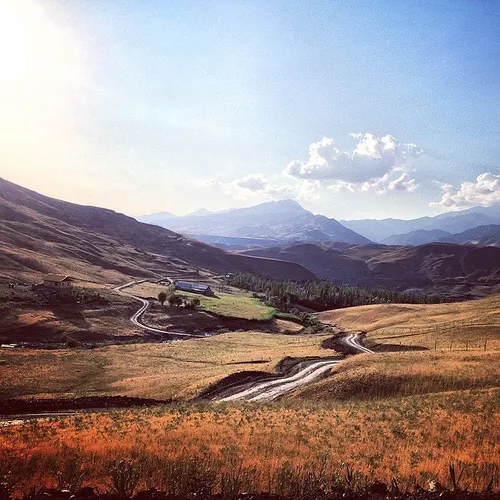 A country road between Varkesh Village and Vashteh. Taleq