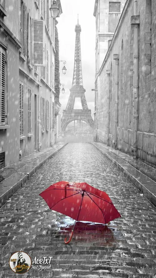 ایفل پاریس بارونی قرمز دخترونه تنهایی