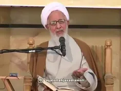 آیت‌الله جوادی آملی: «لااکراه‌فی‌الدین» به معنی بی‌حجابی 