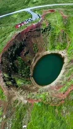 دریاچه دهانه یک آتشفشانی ۳۰۰۰ ساله در #ایسلند_جنوبی
