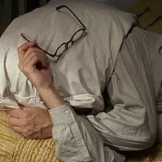 بلند شو و به خودت بیا، تو نباید بمیری!