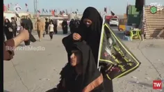 واکنش مردم عراق در پیاده‌روی اربعین وقتی با انگشتر حاج قا