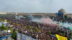 🔷️🔸️این جمعیت عظیم مردمی در یک راهپیمایی انقلابی رو مقایس