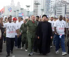 چند سال قبل آقاسید حسن خمینی و فیدل کاسترو در کوبا