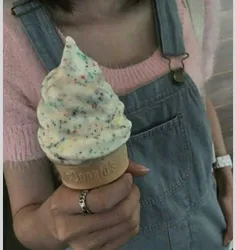بفرمایید بستنی