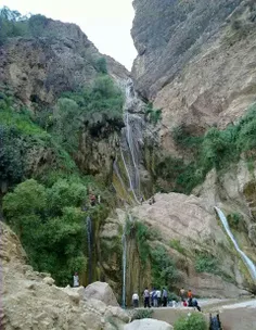 آبشار نوژیان خرم اباد