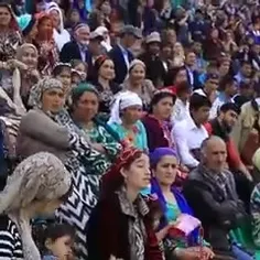 جشن نوروز در تاجیکستان در استادیوم ورزشی به شکل عمومی 😍