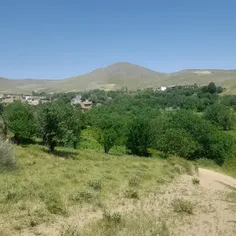 روستای مادر بزرگم از نواحیه استان همدان شهرستان ملایر روس