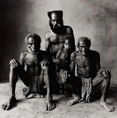 چهار نسل از بومیان گینه نو در کنار یکدیگر؛ 1970