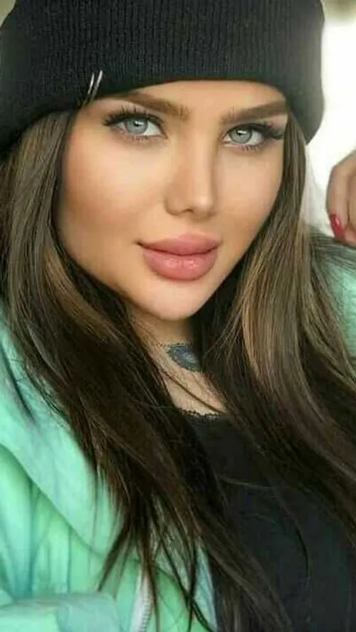 تصاویر جذاب دنی زلزله👌🏻😍