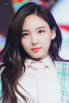 #nayeon🌸 💧