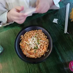 بچه ها رستوران کره ایییی
