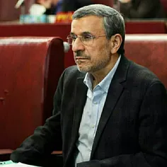 احمدی نژاد می‌دونه که صلاحیتش تایید نمیشه و فقط تصمیم دار
