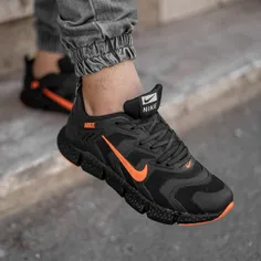 کفش ورزشی Nikeمردانه مشکی نارنجی مدلArax