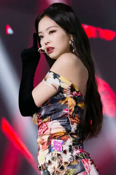 BLACKPINK JENNIE - SOLO at SBS Inkigayo ❤ 