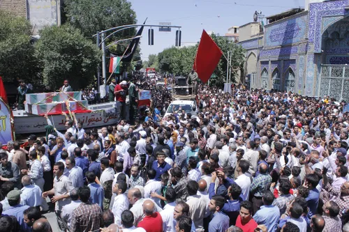 مردم شهید پرور و انقلابی شهرستان نجف آباد بار دیگر حماسه 