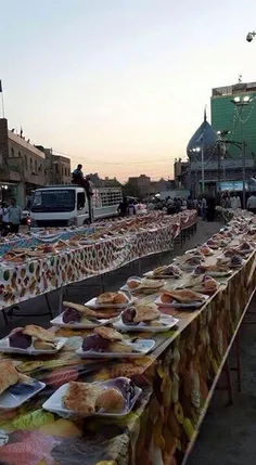 افطاری دیروز در حرم حضرت عباس
