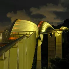 پل#عجیب مواج هندرسون در سنگاپور