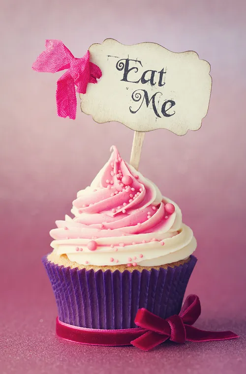 EAT ME:)