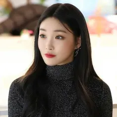 Chungha’s Agency Releases Statement Revealing 2 Staff Mem