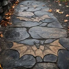عکس لو رفته از سنگ فرش های عمارت بروس😂🦇