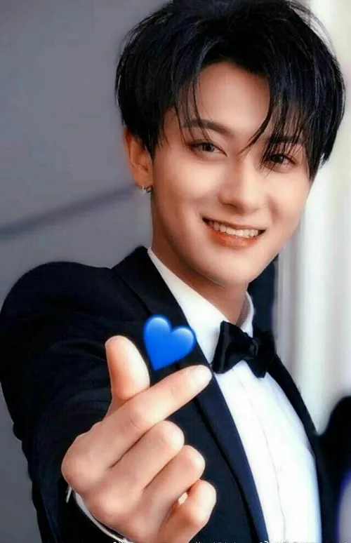 تولد مستر تائو مبارک🎉🎉🎉🎊🎊🎊 exo tao HBD تائو اکسو