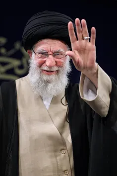 📸 تصویری از رهبر انقلاب اسلامی در دیدار امروز مردم  «سیست