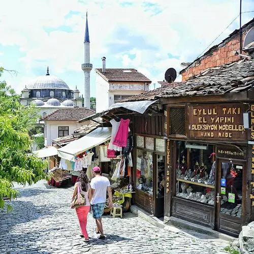 Lovers from Safranbolu, I invite you here with @turkishai