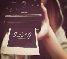 لبخند...