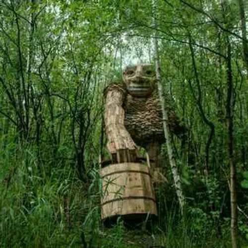 خلاقیت های پنهان هنرمند بلژیکی در جنگل ابتکار جالب توماس 