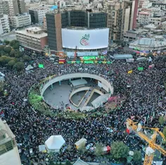 📸 تصویر هوایی از اجتماع بزرگ «وحدت و مهربانی» در میدان ول