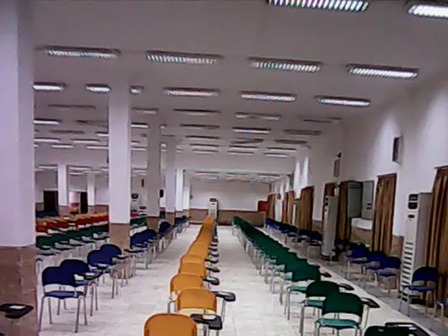 اینم سالن آزمون. ازپست بانک خوزستان روزجمعه هستش