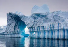 تصویر شگفت انگیزی از یک یخکوه در آنتارکتیکا