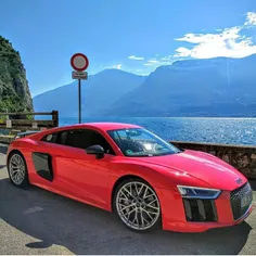 Audi-R8