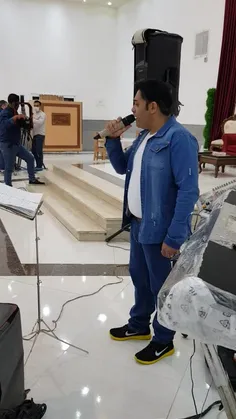 آهنگ زیبای مطرب اجرا در مجلس 4فروردین 400 نیشابور