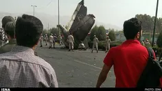 سقوط هواپیمای تهران به طبس ....تکه های پرتاب شده از هواپی