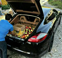 وقتی صندوق ماشین دو میلیاردی رو پر از سیب میکنی !