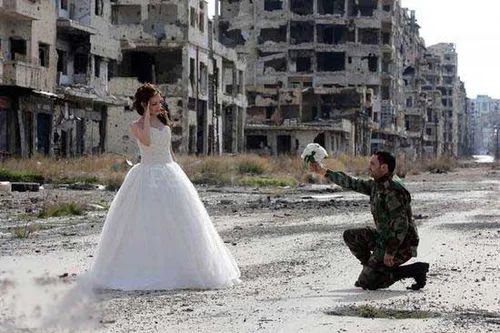 عروسی ندا وحسن درخرابه های حمص سوریه