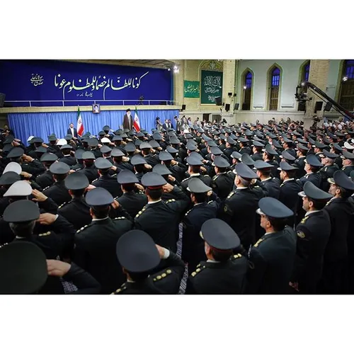 سیاست khamenei_ir 13710424 - عکس ویسگون