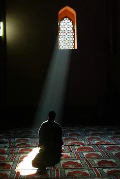 عشق همه جا هست ولی همه ی معشوقا همه جا نیستن...