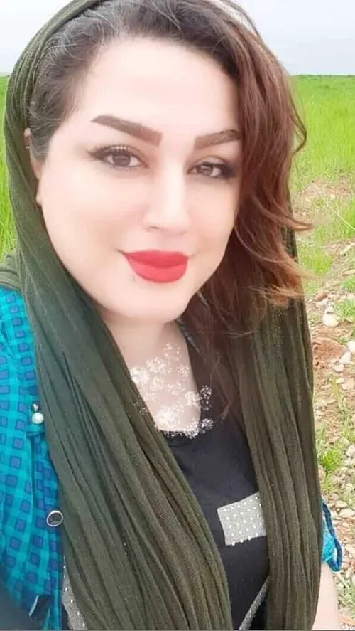 تصاویر جذاب دنی زلزله😉😍