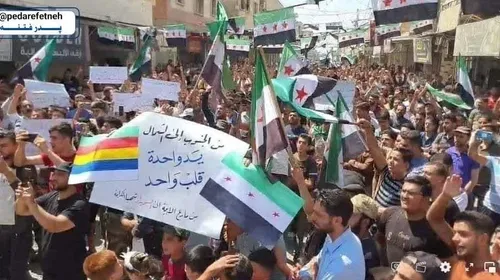 ⭕️ آشوب طلبان سوریه با پرچم همجنسبازان به میدان آمدند ، آ