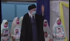 🎥 در حاشیه جشن تکلیف دختران دانش آموز در حسینیه امام خمین