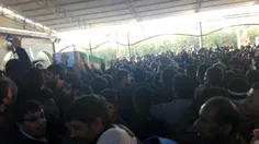 خیلی حس غریبی بود از یه طرف همه خوش حال از یه طرفم همه نا