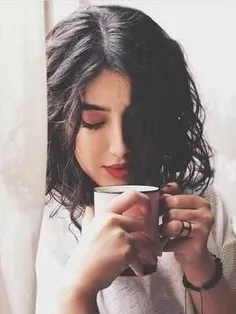 عشق باید مثلِ یک فنجان چای