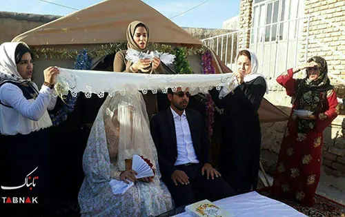 مراسم ازدواج زوج زلزله زده در سرپل ذهاب.