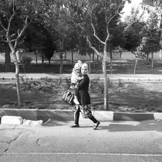 #dailytehran #Pasenger #woman #kid #street #road