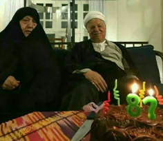 عکسی دیده نشده از آخرین جشن تولد آیت‌الله هاشمی رفسنجانی 